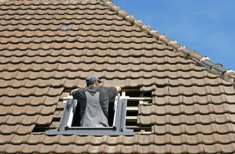 Pose de velux - Byans-sur-Doubs